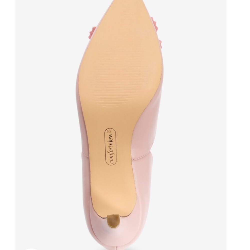 ๐ Soft Blush 'Julian' Pumps ๐ - Picture 7 of 10
